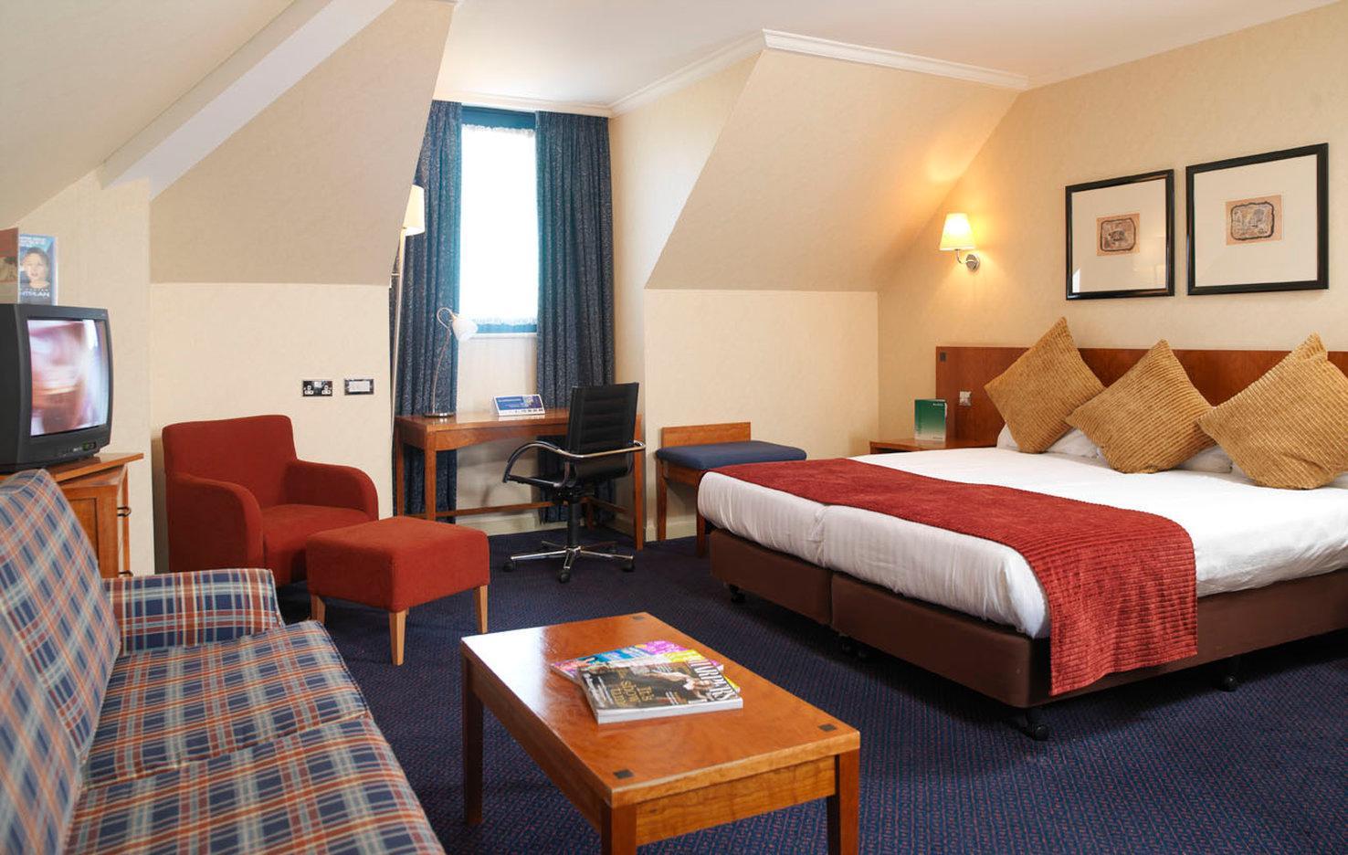 Holiday Inn Luton South - M1, Junction 9, An Ihg Hotel Eksteriør bilde