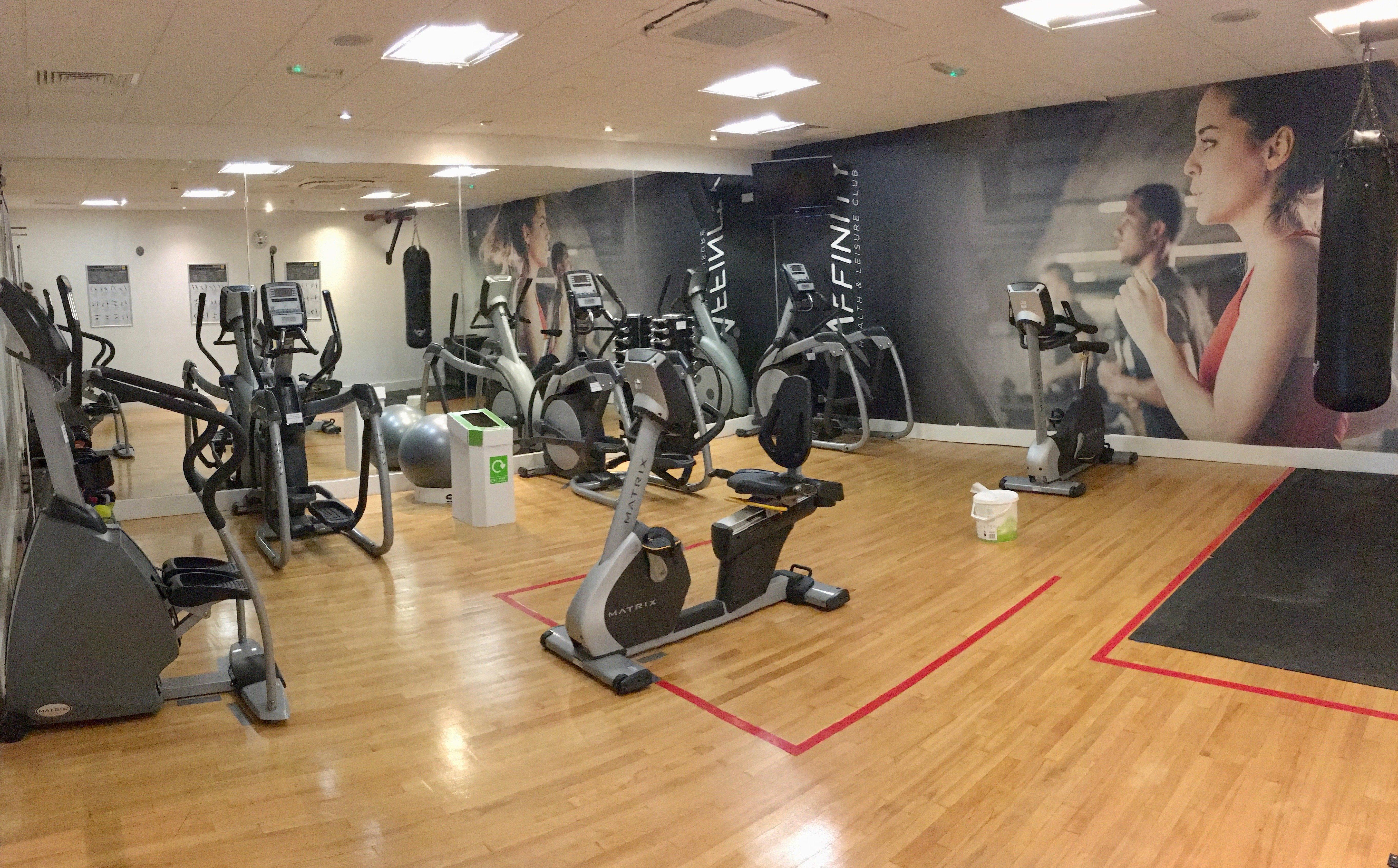 Holiday Inn Luton South - M1, Junction 9, An Ihg Hotel Eksteriør bilde