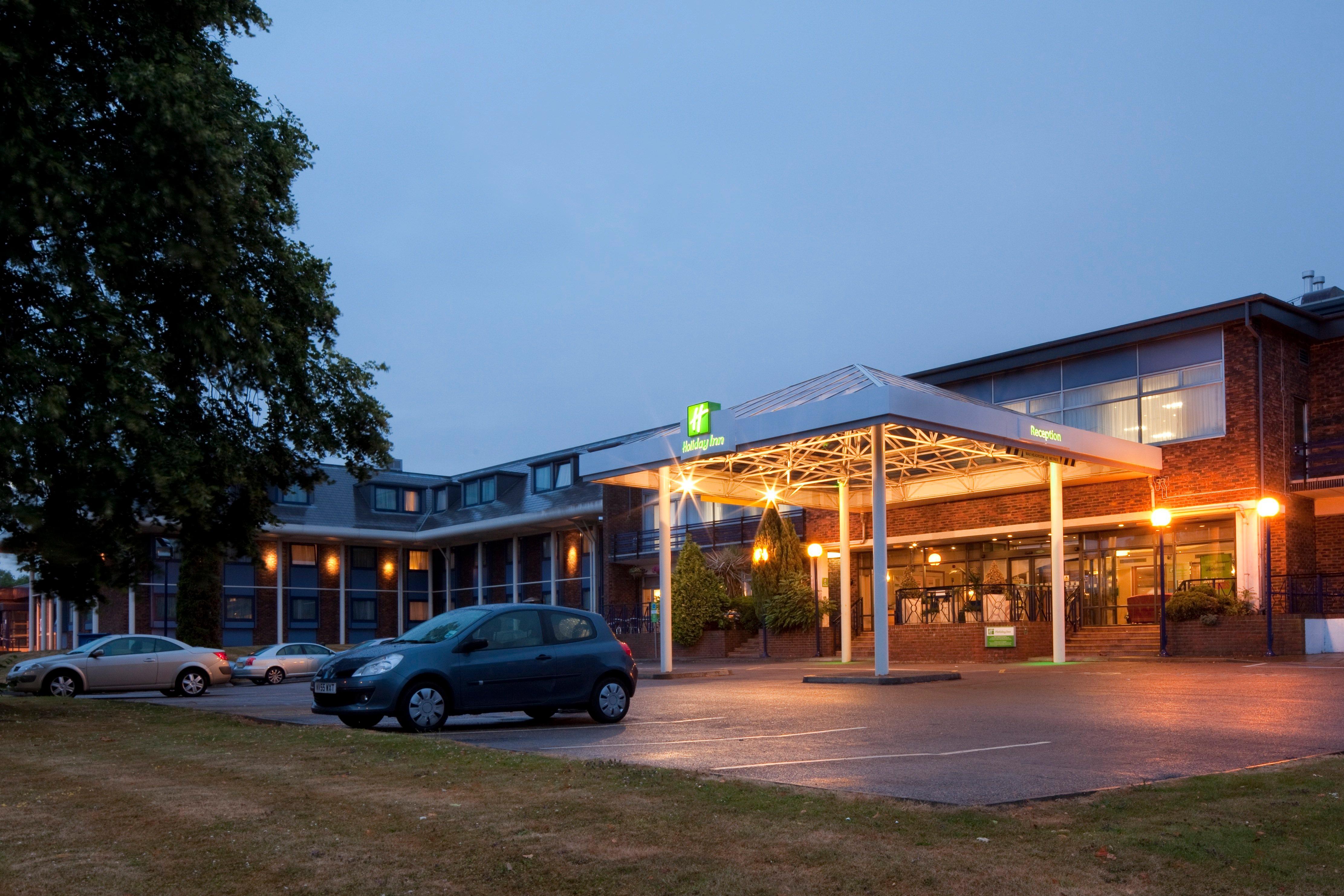 Holiday Inn Luton South - M1, Junction 9, An Ihg Hotel Eksteriør bilde