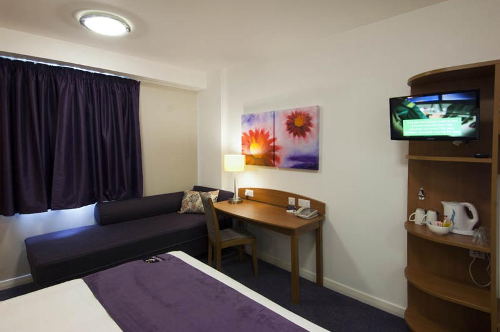 Holiday Inn Luton South - M1, Junction 9, An Ihg Hotel Eksteriør bilde
